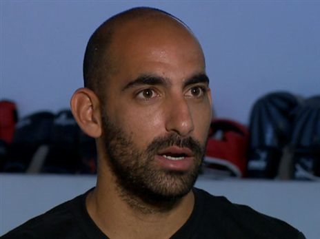 "זו הדרך להתייחס לקפטן?". מורי