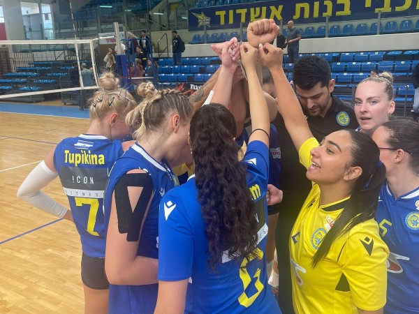 שחקניות אשדוד