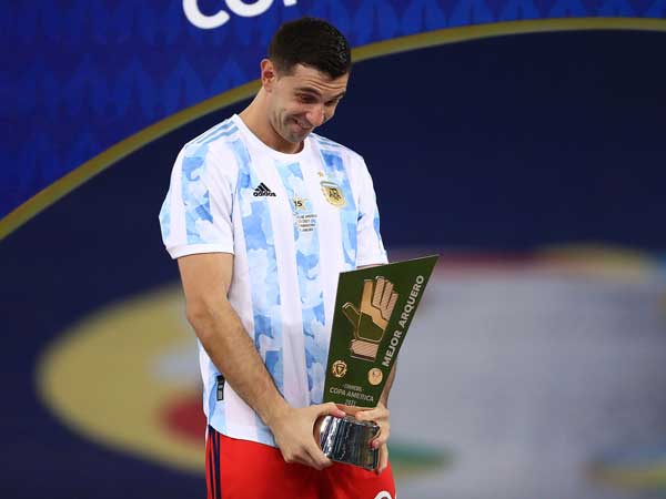 עם הקופה אמריקה. עשה את ההבדל (Getty)