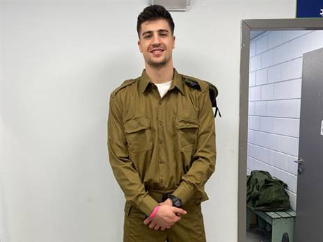 אבדיה. תורם מספיק גם לי להיות חלק מצה"ל (האתר הרשמי של מכבי ת"א)