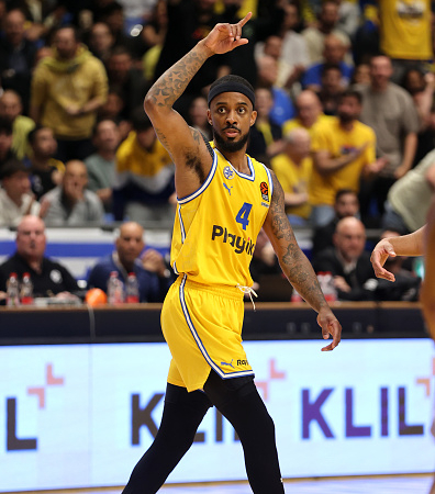 ינוח בשל הפציעה. בראון (getty)