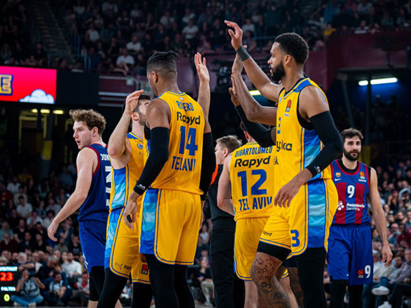 (FC BARCELONA)