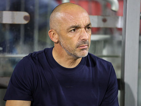 עדיין מושלם בליגה, לאזטיץ` (קובי אליהו)