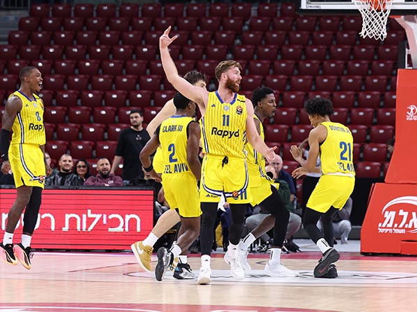הדרבי הראשון ביורוליג נצבע בצהוב (אלן שיבר)