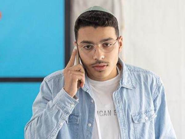 “ילד בן 20 עם מוח של בן 50“ (לינקדאין)