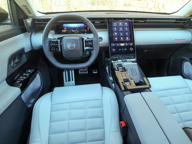 המחיר זול מפיג`ו 3008 ואופל גרנדלנד