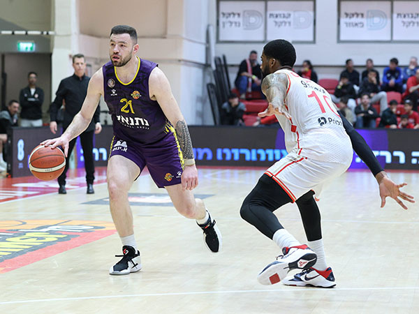 ארצי. פתח טוב (אלן שיבר)