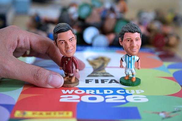 היריבות מתחילה מהקהל (YASSER AL-ZAYYAT / AFP via Getty Images)