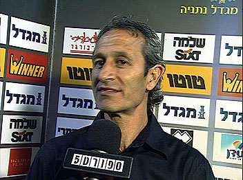 רונן גבאי. בא מאהבה, ומחנך קודם כל