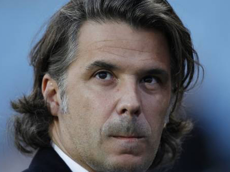 לאברון, הסתבך עם רשויות החוק בצרפת