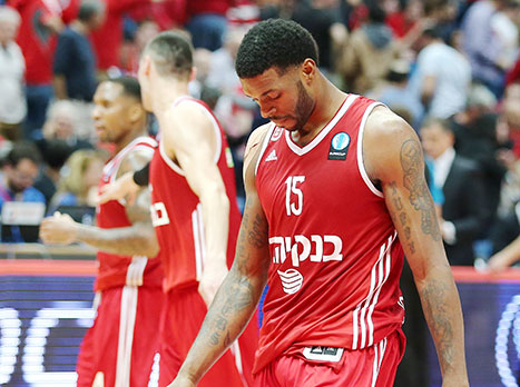 ערב עגום בארנה (אלן שיבר)