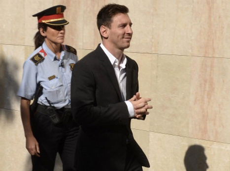 מסי. שוב מסתבך במסים? (getty)