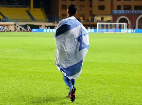 זהבי ממשיך לחלום