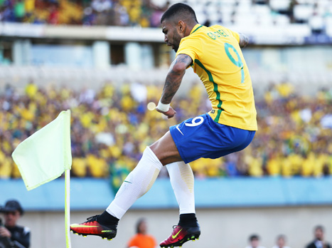 ערך בכורה יותר מוקדמות אפילו מניימאר (getty)