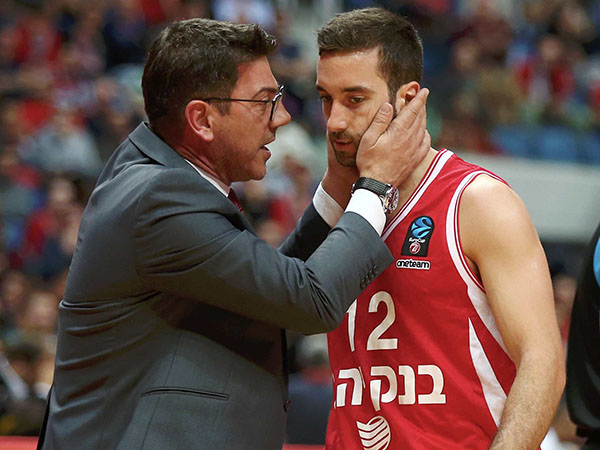 המשיך את הקטסטרופה במכבי ת"א. אוחיון (צילום: אלן שיבר)