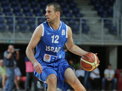 גם בנבחרת הוא נתן תפוקה לא קטנה (באדיבות איגוד הכדורסל)