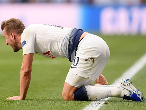 ההחלטה לפתוח איתו סרבלה את טוטנהאם. קיין (getty)