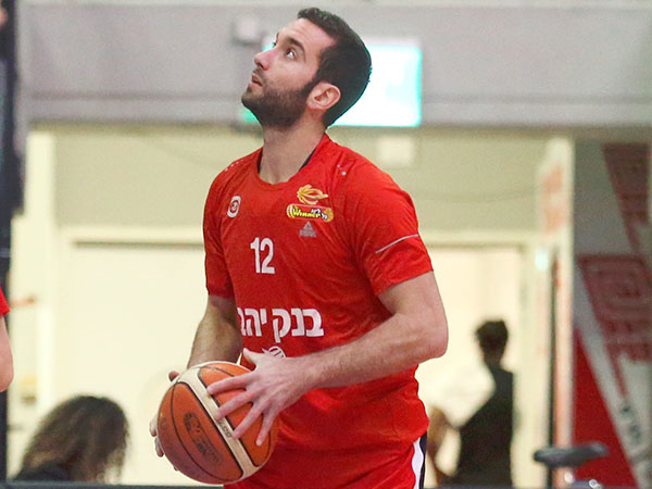 אוחיון. קבוצה חמישית בקריירה