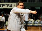 אבי אשכנזי מועמד לחזור לאמן שוב את מכבי חיפה