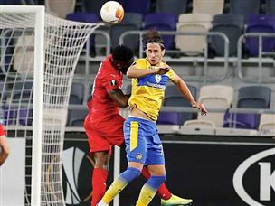 ושני על סיבאספור (אלן שיבר)