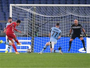 העיטים נותרו אומללים מול אלופת אירופה (getty)