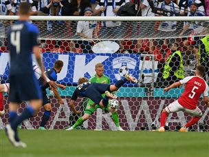 שמייכל. השמטה לא אופיינית (Getty Images)