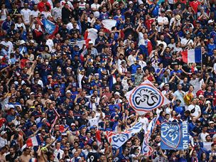 גם הצרפתים הגיעו לבודפשט (GETTY)