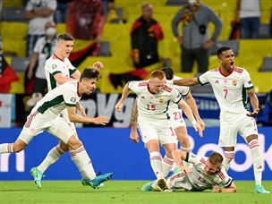 ההונגרים ראו את זה מעבר לפינה (GETTY)