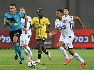 גולסה עלה מהספסל, לא הצליח לשנות לטובת קבוצתו (ברני ארדוב)