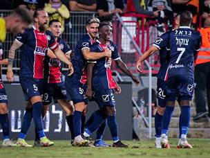 ויכולה אפילו לחלום על החלק העליון של הטבלה (מאור אלקסלסי)