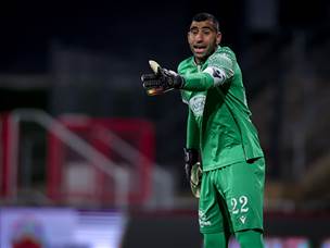 אריק ינקו. חסר מעש במשך דקות ארוכות (מאור אלקסלסי)