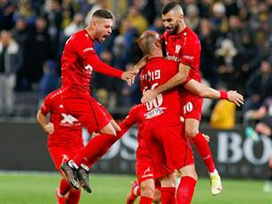 חגגו בהתחלה (אלן שיבר)