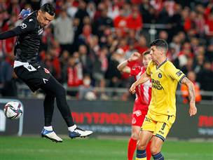 גם שטקוס עבד היטב בדקות הראשונות (צילום: אלן שיבר)