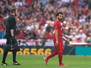 סלאח יורד. הרגע המדאיג של המשחק (Getty)