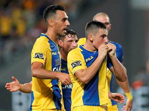 גלוך. מספר אחת על הדשא (אלן שיבר)