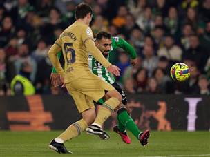 בטיס ניסתה להפתיע את בארסה (Getty)