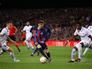 הקטאלנים שלטו במרכז השדה מההתחלה (Getty)