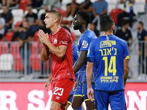 עצבנות בבאר שבע בסיום (קובי אליהו)