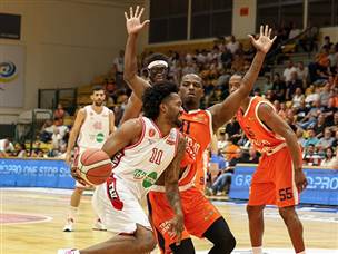 האדומים רקדו על הפרקט (דני מרון)