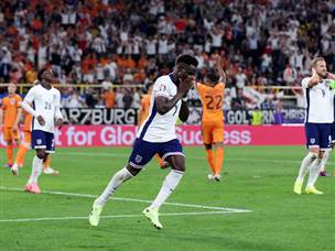 וסאקה אפילו כבש שער שנפסל (Getty)