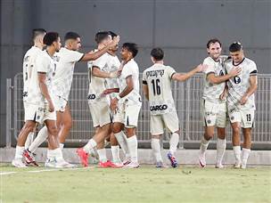 והכריע את המשחק מהנקודה הלבנה (אלן שיבר)