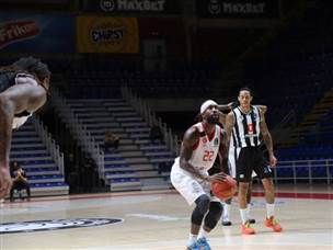 בוורלי (הפועל ת“א)