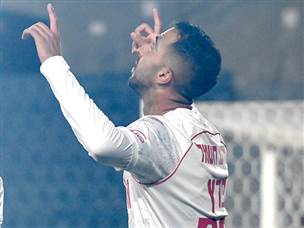 אליאל פרץ סגר עניין (צילום: ברני ארדוב)