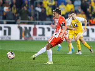 בית“ר קיבלה פנדל בתוספת הזמן (אלן שיבר)