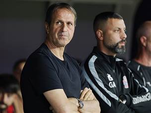 לה הצליח להתקרב לבית“ר (אלן שיבר)