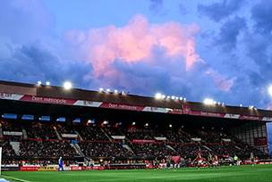 סטאד פרנסיס לה בלה