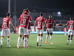 ומכאן, הפועל באר שבע חגגה כל הדרך לניצחון (מאור אלקסלסי)