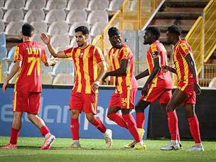 מנדי הכפיל (ברני ארדוב)