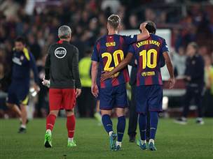 ולברצלונה יש בור לא קטן לצאת ממנו (David Ramos/Getty Images)