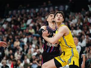 קריסה טוטאלית: מכבי ת"א הובסה מול פריז